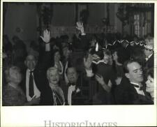 1988 Press Photo New Years Eve Celebration at Hotel Syracuse Persian Terrace