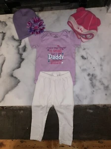 Completo bambina 12m top e fondo viola bianco con cappelli rosa viola festa del papà - Foto 1 di 12