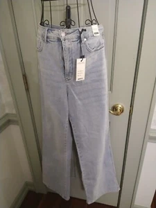 Judy Blue 11/31 Blue Stretch Flare Light Wash Denim Jeans (84p) - Picture 1 of 8