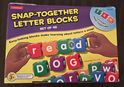 Juego de 48 BLOQUES DE LETRAS ENCAJABLES Madera con broches de presión metálicos Estuche inferior + superior Foto 1 de 4