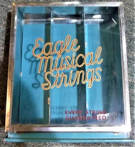VINTAGE Strumenti Musicali Corde Vendita Display ARCHI MUSICALI EAGLE 13"X11"X7" - Foto 1 di 6