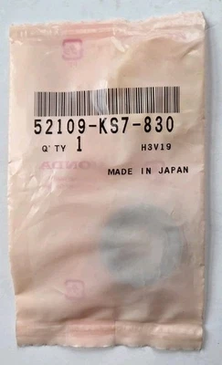 NEW GENUINE HONDA CR125R/CR250R/CR500R SWINGING ARM CAP 1989-1991 52109-KS7-830 - Image 1 of 3