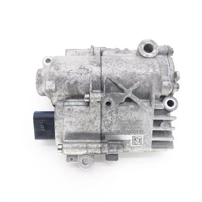oil pump Mercedes Benz S-CLASS W222 S. 350 BlueTEC A2222700201 Foto 1 de 2