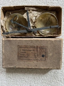 APOTHECARY’S WEIGHING SCALES BOXED GERMAN ANTIQUE - Picture 1 of 19