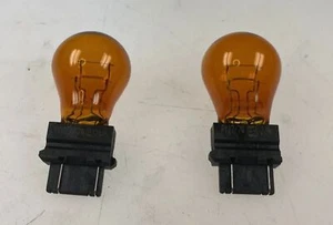 2x PY27/7W XENOHYPE Premium WX2.5x16q 12 Volt 27/7 Watt 3757A US Type - Picture 1 of 3