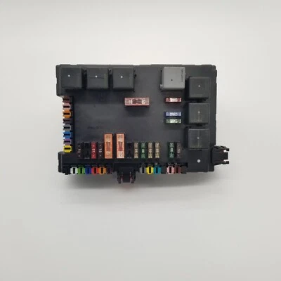 07-09 Mercedes W221 S550 S63 AMG CL550 CL63 Rear Trunk Fuse Relay Junction Box - Image 1 of 4