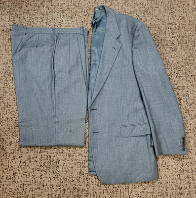 VALENTINO Wool Suit Jacket Pants Men's 43 L 43 LONG Gray HERRINGBONE Italy Made - Image 1 of 4