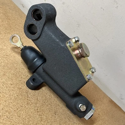 Cilindro maestro de freno años 40 años 50 Bel Air Chevrolet Fleetmaster Fleetline Deluxe Foto 1 de 4