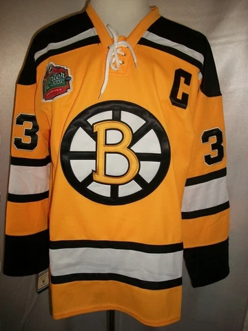 Zdeno Chara Boston Bruins Yellow & Black 2010 Winter Classic CCM NHL Jersey Cover