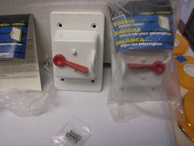 2 CARLON/THOMAS & BETTS E98TSCN SINGLE TOGGLE SWITCH COVER KIT WHITE, BRAND NEW