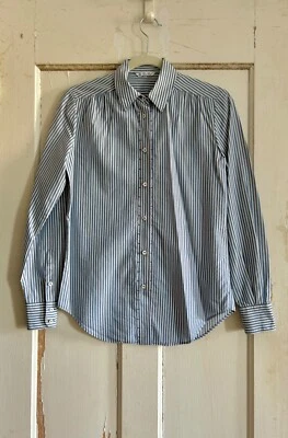 Camisa feminina LORO PIANA listra branca/azul tamanho 38 feita na Itália - Imagem 1 de 4