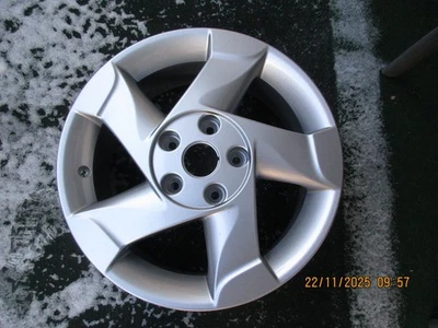 Dacia Duster 17 Zoll Felge Neu - Bild 1 von 4