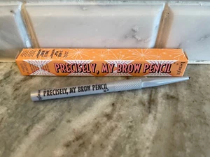 Benefit Precision, My Brow Pencil in 5 Warm Schwarzbraun Neu im Karton 0,0009 Unzen - Bild 1 von 2