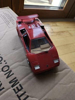 Modellino Lamborghini Bburago Scala 1:24  - Immagine 1 di 4