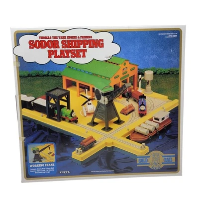 De colección ERTL Gold Rail Thomas Tank Engine Sodor Envío Juego Nuevo Caja Abierta Foto 1 de 4