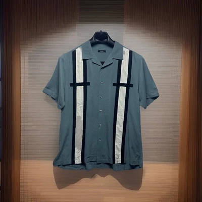 Alfani Men's Short Sleeve Button-Up 70% Silk Shirt Size L Gray Striped - Image 1 of 4