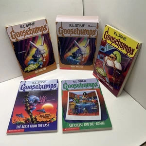 RARE Goosebumps Box Set #41-44 Excellent Bad Hare, Egg Monsters Say Cheese Beast - Bild 1 von 12