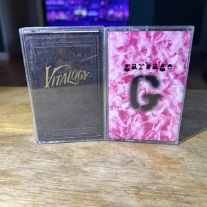 Cassette lot garbage Self titled Pearl Jam Vitalogy 1990’s Alternative Grunge  - Picture 1 of 7