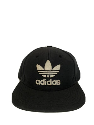 Gorra Adidas 2019 bordada con logotipo blanco y negro Snapback Foto 1 de 4