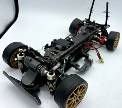 For parts TAMIYA TA03R TA-03R carbon chassis with motor and ESC - Image 1 of 4