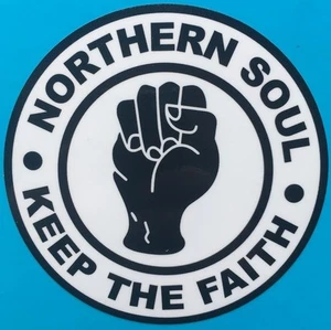 NORTHERN SOUL VINYL STICKER - WHITE - KEEP THE FAITH - BLACK FIST - 100MM DIA - Picture 1 of 1