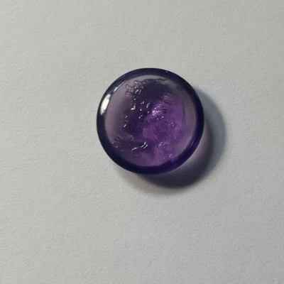 UNIQUE ROUND COIN SHAPE GENUINE AMETHYST CARVED CAMEO LADY PROFILE 17.19 CTS - Image 1 of 4