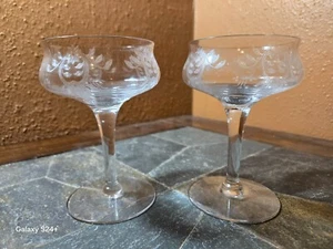 Tiffin-Franciscan DOLORES Champagne/Tall Sherbet Glasses Goblets 5" Set of 2 - Picture 1 of 3