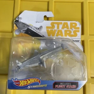 Hot Wheels Star Wars Imperial Arrestor Cruiser Starships Diecast NEW - Picture 1 of 2
