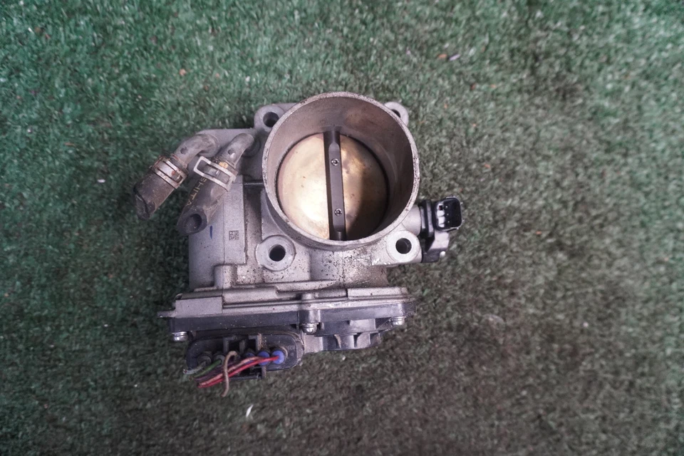 2010 HONDA Accord Crosstour 3.5L CORPO DO ACELERADOR FABRICANTE DE EQUIPAMENTO ORIGINAL 80K milhas TB1292 - Imagem 1 de 3