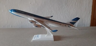 Aerolineas Argentinas Airbus A340-300 1:200 Skymarks  - Immagine 1 di 2