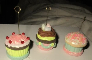 Lot of 3 Holiday Cupcake Decoration for you or your dolls handmade polymer clay - Picture 1 of 4
