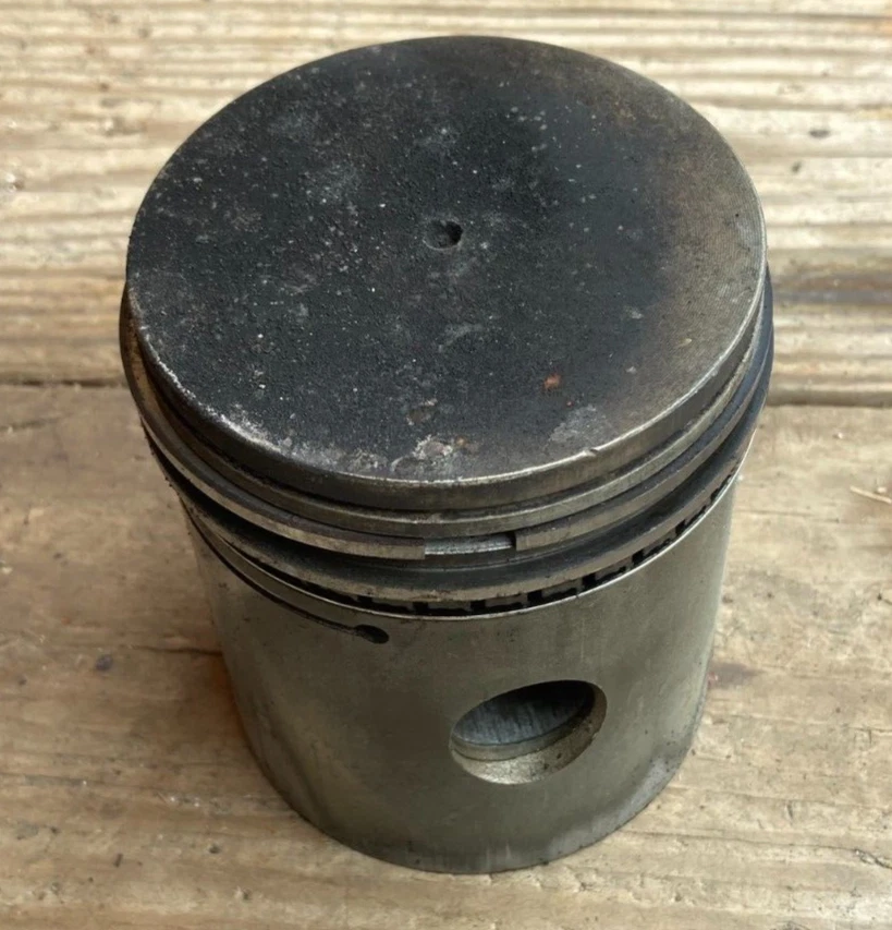 Piston 134Ci 41-71 Willys/Wrangler 17427.01 (4) - Image 1 of 3