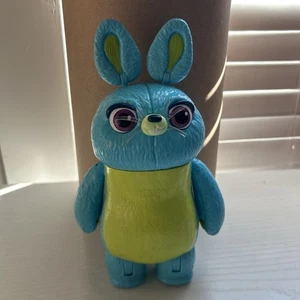 Figura de acción posable Disney Pixar Toy Story 4 Bunny Rabbit 9" de alto - Imagen 1 de 4