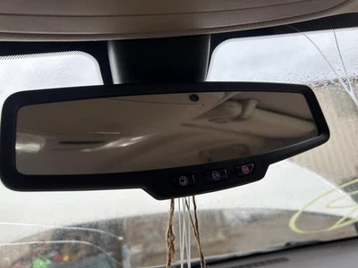 Rear View Mirror With Telematics Onstar Opt UE1 Fits 15-22 CANYON 104743926 - Image 1 of 4