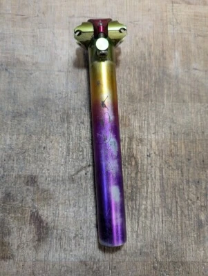 Tija de sillín KOOKA 27,2 mm en color arco iris anodizado fresco Foto 1 de 4