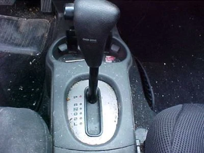 Brazo limpiaparabrisas AERIO 2004 215795 Foto 1 de 4