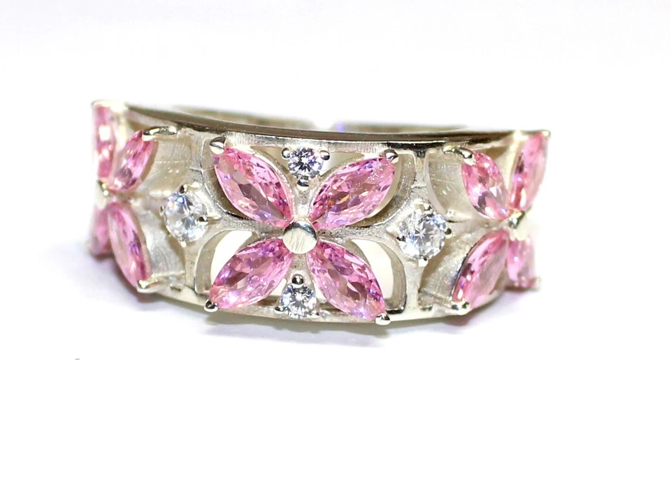 Anillo de Media Eternidad Marquesa Rosa, Anillo de Compromiso Circonita Cúbica, Regalo para Ella Foto 1 de 4