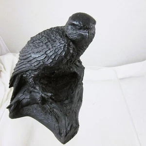 Unity Gifts - Turmfalke - Figur aus britischer Kohle - Bild 1 von 6