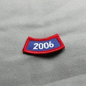 Data 2006 nastro rocker rosso bianco blu 2" ferro su patch - Foto 1 di 2