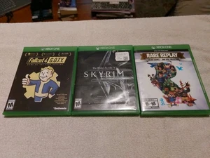 Skyrim Special Edition + Fallout 4 + Rare Replays Xbox One  - Picture 1 of 11