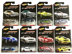 Hot Wheels Camaro Fifty 1967 2017 Diecast Car Set of 8 - Bild 1 von 9