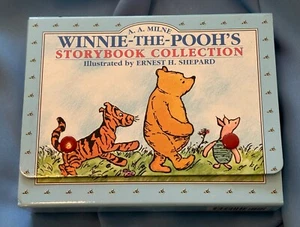 Winnie-the-Pooh's Storybook Collection 5-Book Set in Carrying Case - Picture 1 of 3