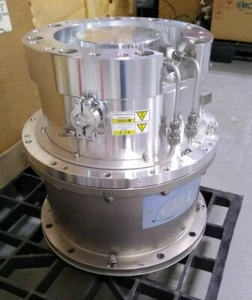TMP-3403LMC-T4 / TURBO MOLECULAR PUMP / SHIMADZU - Picture 1 of 3