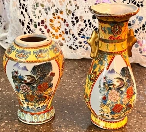 Moriage Vase Ginger jars Double HandlesVtg 2 Small Chelsea Bird Flowers - Picture 1 of 7