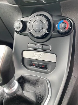 Fiesta ST MK7.5 Cubby Hole Dashboard Filler Metal Plate - White - Image 1 of 2