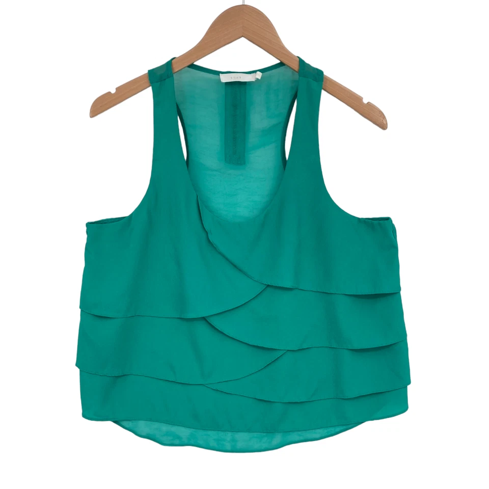 Camiseta sin mangas exuberante para mujer grande verde sin mangas cuello redondo en capas cremallera trasera Foto 1 de 4