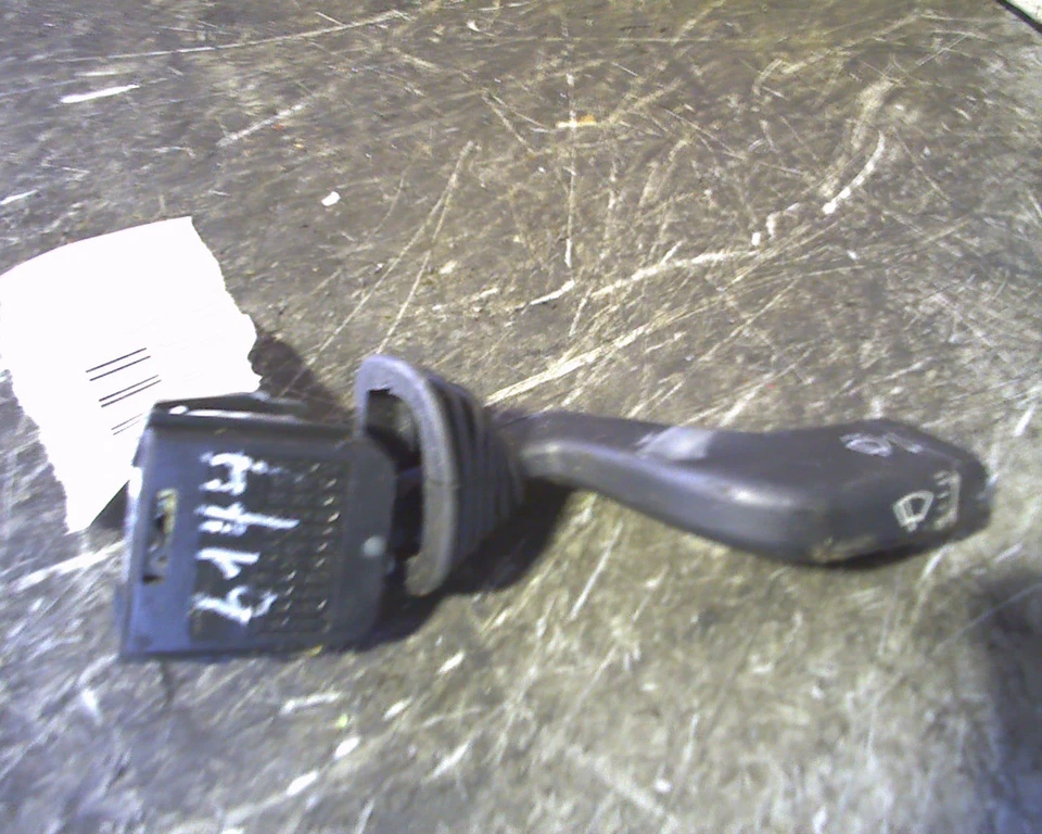 Scheibenwischerschalter R Opel Vectra 1.6 Bj 1996 B 1034942 - Bild 1 von 1