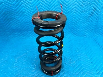 Muelle helicoidal trasero Armada QX56 QX80 2011-2022 2017-2023 con asientos diestro o diestro 51 k OEM Foto 1 de 4