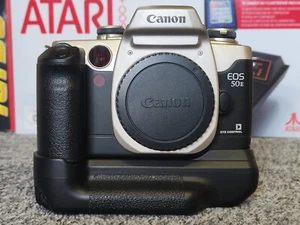 Canon EOS 50E 35MM SLR Camera Body + BP-50 Grip Eye Control Autofocus - Picture 1 of 9