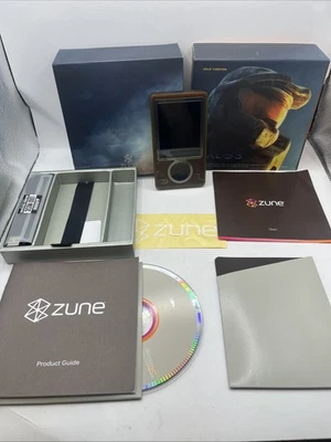 Difícil de Encontrar Halo 3 Microsoft Zune Nuevo 128GB SSD, Muy RARO Casi Completo EN CAJA EXCELENTE Foto 1 de 4